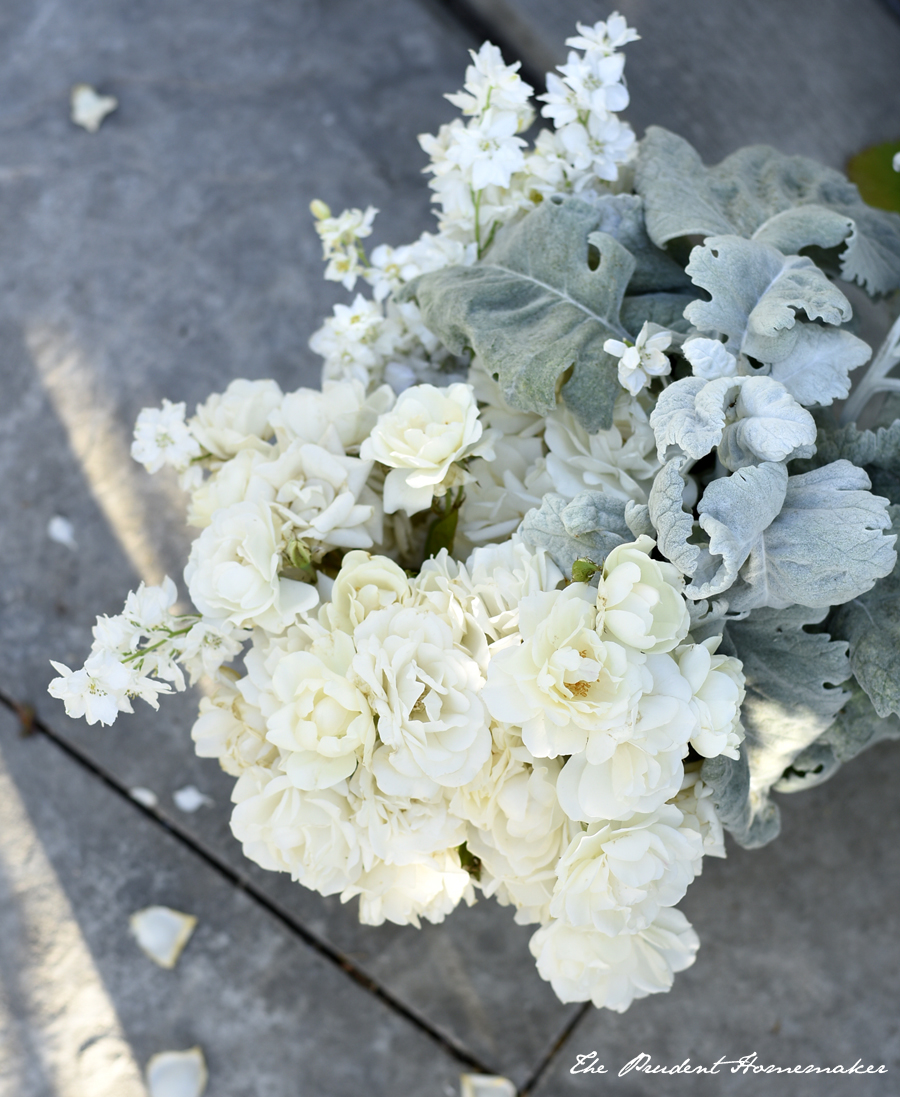 June White Flowers The Prudent Homemaker