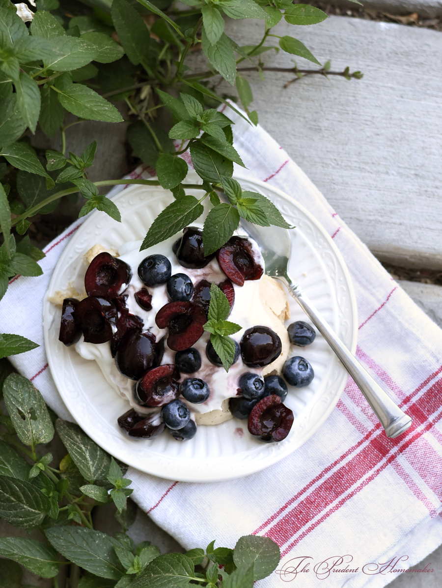 Pavlova For the Fourth The Prudent Homemaker